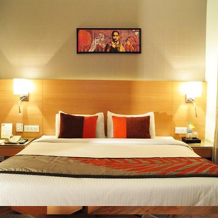Pimpri-Chinchwad فندق ميند سبايس  المظهر الخارجي الصورة